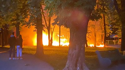 У Вінниці горіли дитячі атракціони