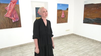 "Часи", яким не потрібні епітети. Виставка харківської художниці у Франківську "Часи", яким не потрібні епітети. Виставка харківської художниці у Франківську