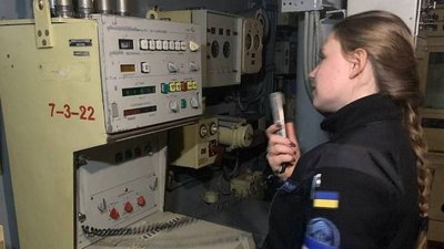 Перші жінки-старшини: випускниці одеського коледжу поповнять лави ВМС ЗСУ