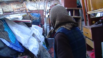 У волинському райцентрі дід залякує сусідів У волинському райцентрі дід залякує сусідів