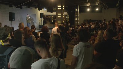 "Наша поезія — теж зброя": харківські поети зібрали гроші для ЗСУ "Наша поезія — теж зброя": харківські поети зібрали гроші для ЗСУ