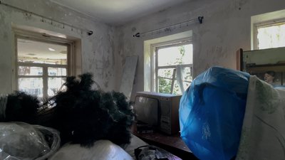 Повертаються після евакуації: що побачили жителі Тихого після ракетного удару поблизу Прилук Повертаються після евакуації: що побачили жителі Тихого після ракетного удару поблизу Прилук