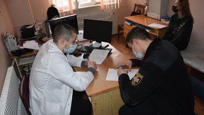 Рятувальники Кіровоградщини почали вакцинуватись від COVID Рятувальники Кіровоградщини почали вакцинуватись від COVID
