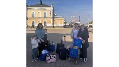 Евакуація, Дніпропетровщина, бабуся, онуки, діти, Коломия, Франківщина