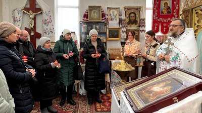 "Молимося за мир в Україні": у Черкасах три парафії відзначають Різдво 25 грудня
