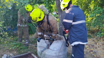 На Полтавщині у криниці знайшли тіло жінки: у вбивстві підозрюють її сина На Полтавщині у криниці знайшли тіло жінки: у вбивстві підозрюють її сина