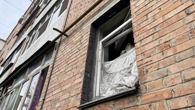 Унаслідок нічної атаки на Полтаву пошкоджено житлові будинки: що говорять очевидці