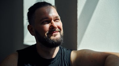 Олексій Шманьов, Entree: "Під час війни ми виховуємо наших дітей онлайн"