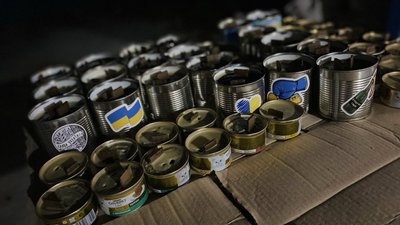 "Зігрівайки" із Золотоноші: досвід волонтерки-свічкарки та її команди з Черкащини "Зігрівайки" із Золотоноші: досвід волонтерки-свічкарки та її команди з Черкащини