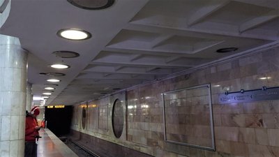 Зупинені ескалатори та вимкнені світильники: як економить електроенергію метро Харкова Зупинені ескалатори та вимкнені світильники: як економить електроенергію метро Харкова