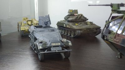 Танки й літаки: у волинському музеї показали моделі військової техніки Танки й літаки: у волинському музеї показали моделі військової техніки