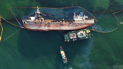 Власник танкера Delfi має відшкодувати АМПУ 2,7 млн грн збитків