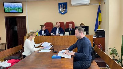 Суд у справі бойовиків ЛНР, яких обвинувачують у вбивстві письменника Вакуленка, перенесли Суд у справі бойовиків ЛНР, яких обвинувачують у вбивстві письменника Вакуленка, перенесли