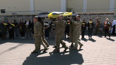 Прощання з Олександром Юзвою