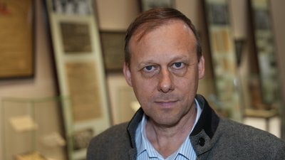 "Де Росія має свій вплив — там є копійки": запорізький історик про походження монети шаг "Де Росія має свій вплив — там є копійки": запорізький історик про походження монети шаг