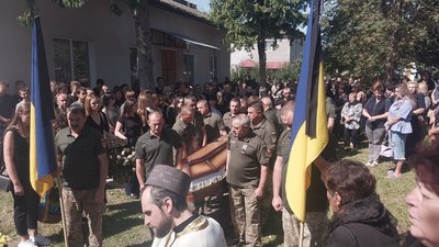Прощання з воїном Прощання з воїном