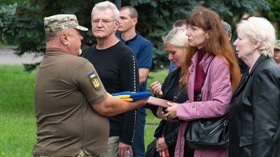 В Ужгороді попрощалися із полеглим на війні Романом Риляковим