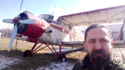 "Я прямо з сесії в костюмі пішов у ТрО", — як депутат Мукачівської міськради став військовим "Я прямо з сесії в костюмі пішов у ТрО", — як депутат Мукачівської міськради став військовим