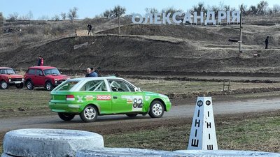 В Олександрії відбувся етап Чемпіонату України з автокросу
