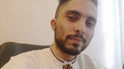 Актори Черкаського обласного драмтеатру готують виїзні вистави для переселенців і військових ЗСУ Актори Черкаського обласного драмтеатру готують виїзні вистави для переселенців і військових ЗСУ