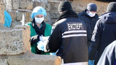 Її шукали 4 дні: на Херсонщині знайшли мертвою 7-річну Марійку Борисову Її шукали 4 дні: на Херсонщині знайшли мертвою 7-річну Марійку Борисову