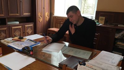 У громаді на Тернопільщині вчителі можуть залишитися без зарплати У громаді на Тернопільщині вчителі можуть залишитися без зарплати