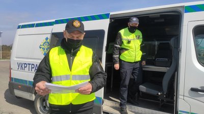 На Волині запрацювала система габаритно-вагового контролю. Як перевіряють фури На Волині запрацювала система габаритно-вагового контролю. Як перевіряють фури