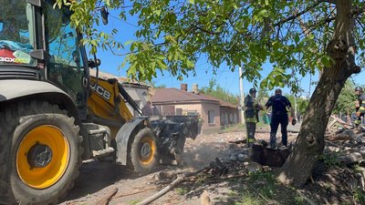 Наслідки удару по Холодногірському району Харкова Наслідки удару по Холодногірському району Харкова