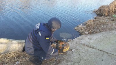 У Кропивницькому знайшли найбільшу протитанкову міну часів Другої світової війни У Кропивницькому знайшли найбільшу протитанкову міну часів Другої світової війни