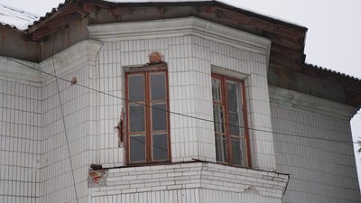 "Не можу збагнути, як я залишився живим". Як відновлюється життя на кордоні у Білопіллі на Сумщині