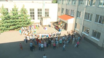 1 вересня у Сумах: репортаж зі школи №23 1 вересня у Сумах: репортаж зі школи №23
