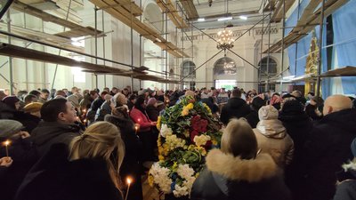 У Луцьку попрощалися з 27-річним військовим Андрієм Гурним У Луцьку попрощалися з 27-річним військовим Андрієм Гурним