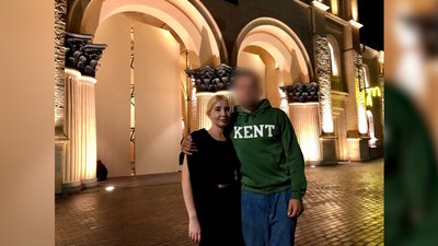 "Я під обстрілами чекала його вдома. І буду чекати у Чернігові", — мати бійця, що боронить "Азовсталь"