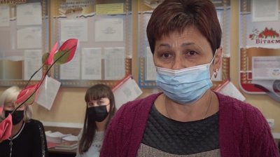 На Тернопільщині невакцинованих освітян і посадовців відсторонятимуть від роботи