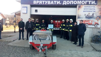 Поляки передали прикарпатським рятувальникам протипожежне обладнання