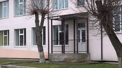 Раніше був тир: у школі на Черкащині споруджують укриття Раніше був тир: у школі на Черкащині споруджують укриття