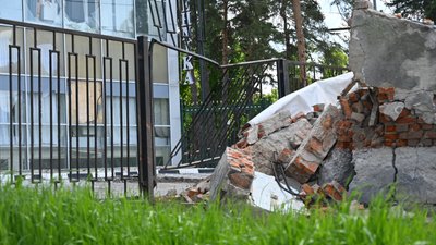 Російські окупанти 3 травня обстріляли центр Харкова: поранені дві людини