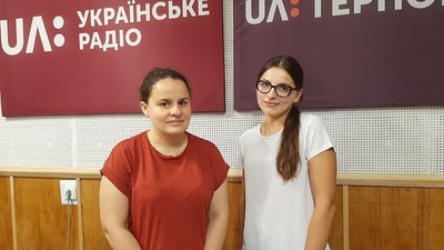 Мар'яна Кріль у студії Українського радіо: Тернопіль Мар'яна Кріль у студії Українського радіо: Тернопіль