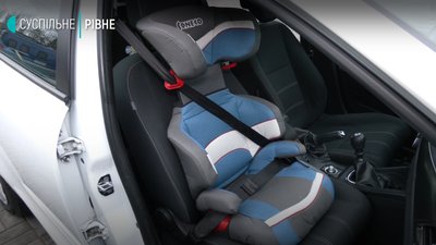 У поліції сказали, скількох водіїв оштрафували на Рівненщині за відсутність автокрісел