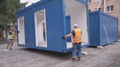 На Вінниччині на території психоневрологічного пансіонату встановлюють модульні будинки для переселенців