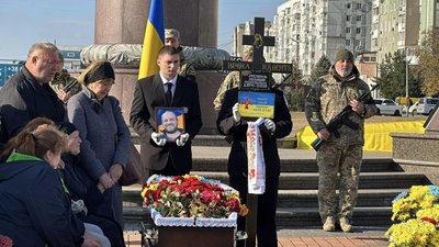 На Одещині попрощались з 36-річним військовим, який загинув в Херсонській області