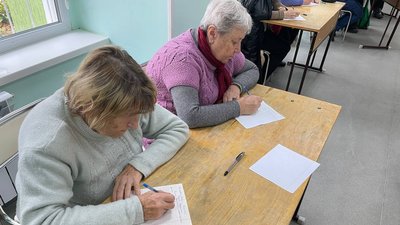 Радіодиктант національної єдності написали у Полтаві Радіодиктант національної єдності написали у Полтаві