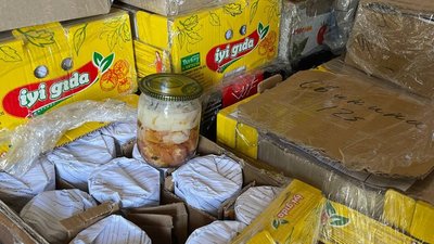 У Чернівцях парафіяни церкви готують тушкованки для українських військових У Чернівцях парафіяни церкви готують тушкованки для українських військових