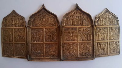 Церковні раритети, вилучені на закарпатській митниці, передали до музею історії України