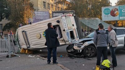 Аварія зі "швидкою" у Полтаві: відомі подробиці