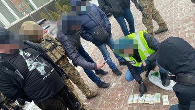 Учасник злочинної групи затриманий за вимагання — прокуратура