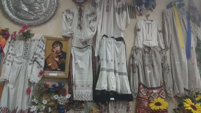 Одяг українців ХІХ століття у колекції житомирянки Марії Масловської Одяг українців ХІХ століття у колекції житомирянки Марії Масловської