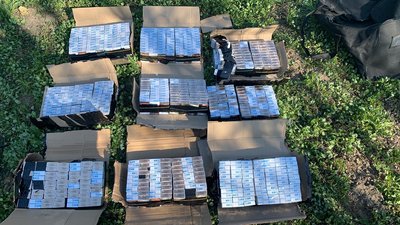 Потягом до Польщі: волинянин намагався перевезти безакцизні цигарки Потягом до Польщі: волинянин намагався перевезти безакцизні цигарки