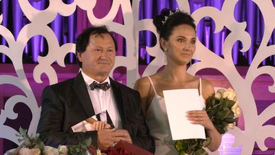 У Рівненській філармонії зареєстрували перший "Шлюб за добу". РЕПОРТАЖ У Рівненській філармонії зареєстрували перший "Шлюб за добу". РЕПОРТАЖ