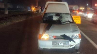Двоє загиблих і двоє з травмами. На Дніпропетровщині через наїзд на пішоходів затримали водія